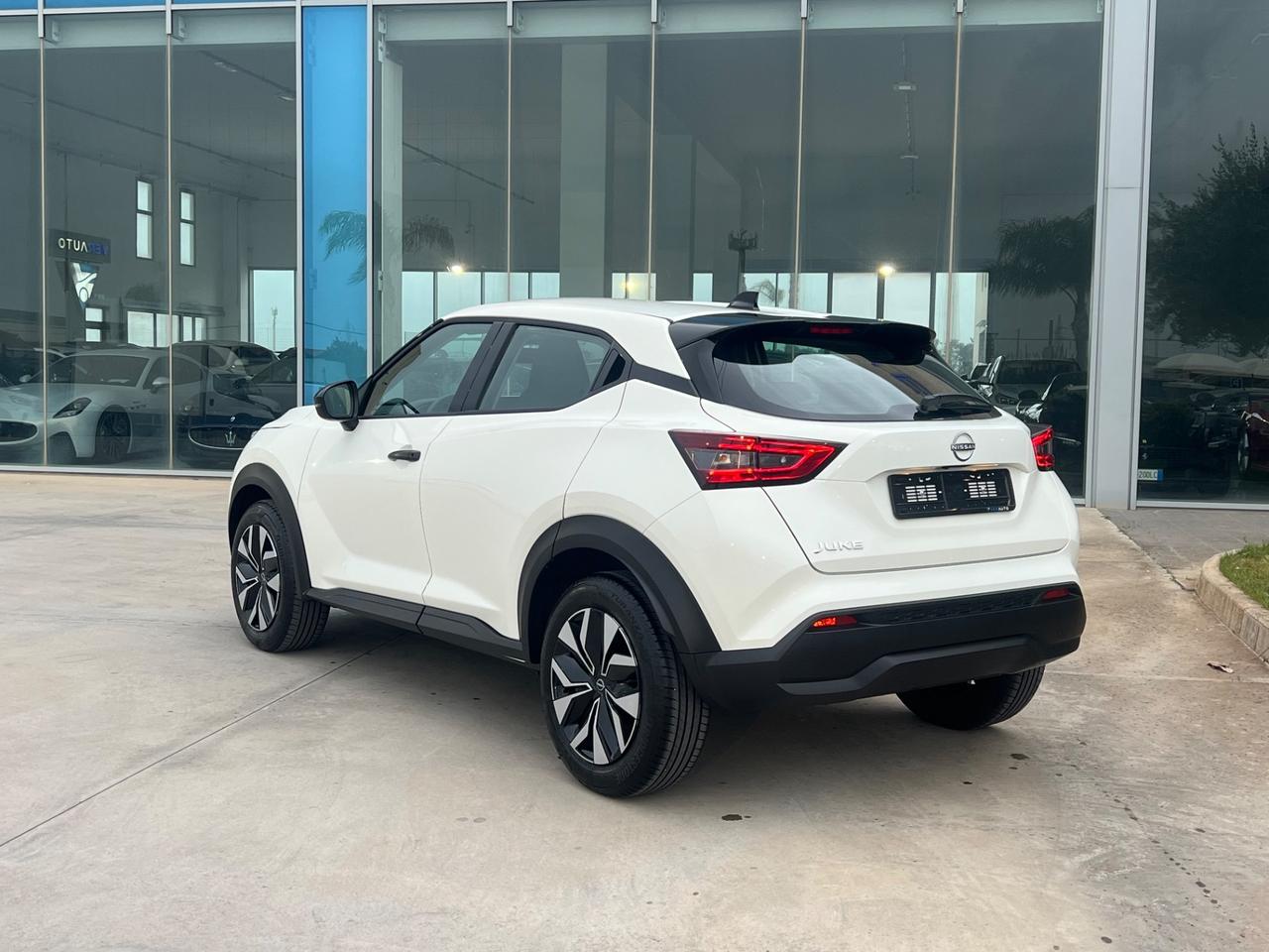 Nissan Juke 1.0 DIG-T 114 CV Acenta