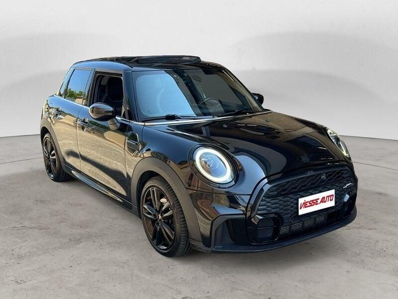 MINI Mini 5 porte Mini 5p 1.5 ONE allestimento JCW