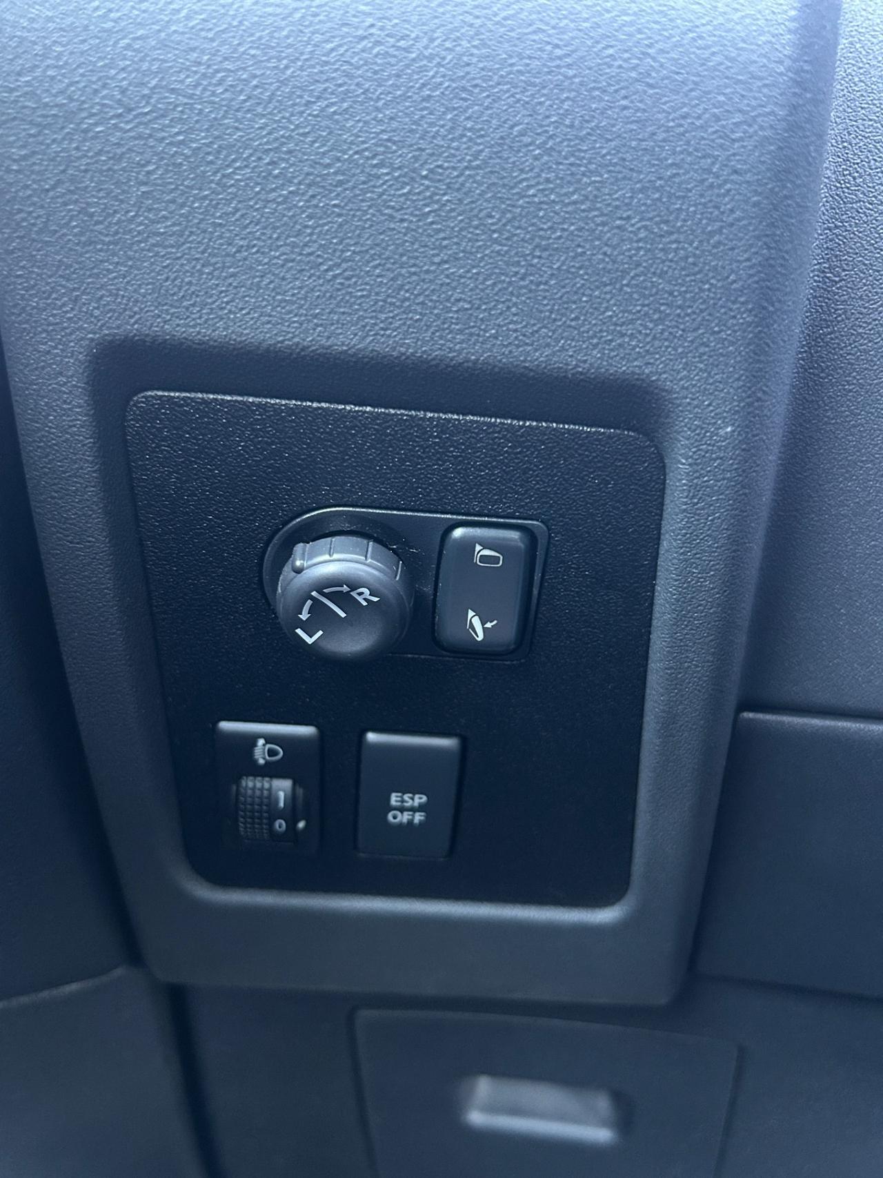 Nissan Qashqai 1.5 110 cv n-tec-2011/NAVI/TETTO/18”