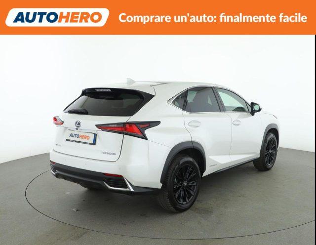 LEXUS NX 300 Hybrid 4WD Premium