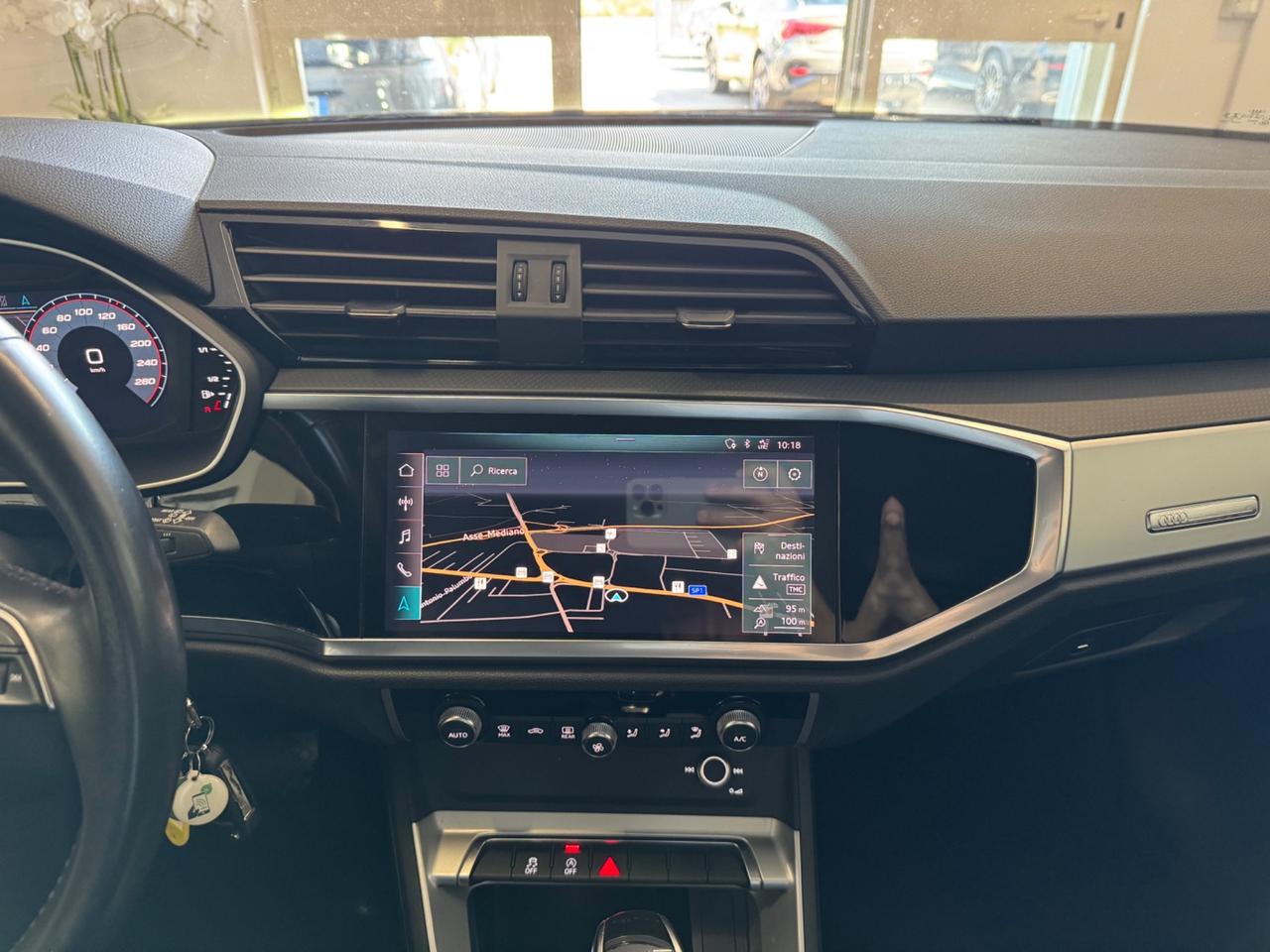 AUDI Q3 35 TDI S TRONIC ADVANCED