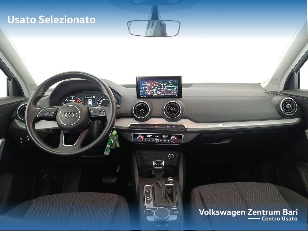 Audi Q2 30 2.0 tdi business s-tronic