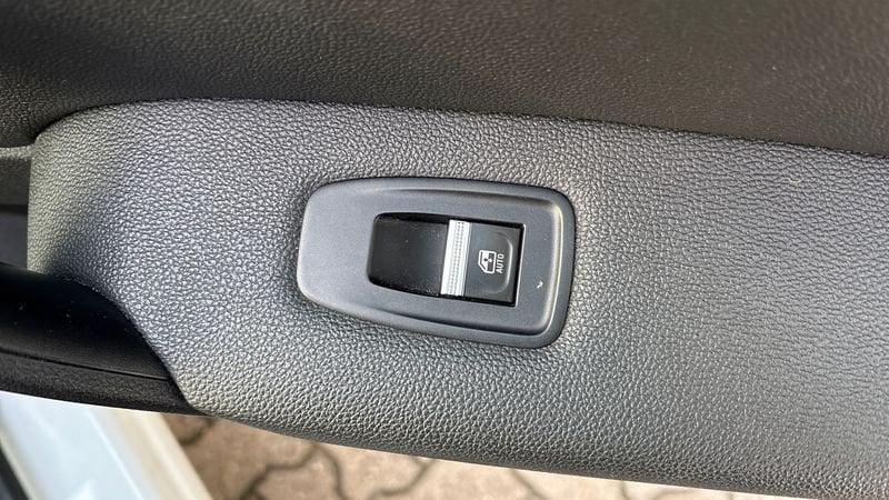 Renault Captur 1.0 TCe GPL Intens FAP 1.0 TCe GPL Intens