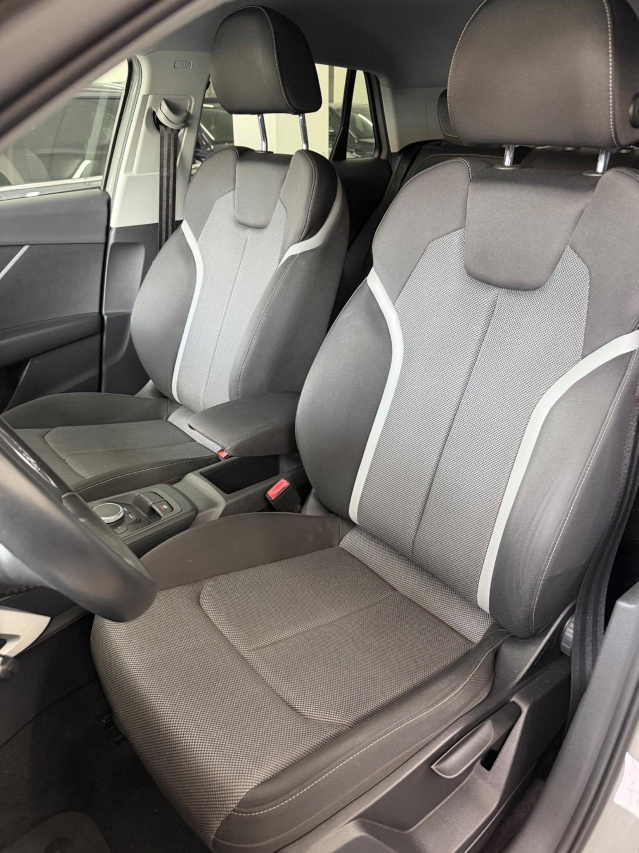 Audi Q2 S-LINE S tronic BLACK Edition FINANZIABILE