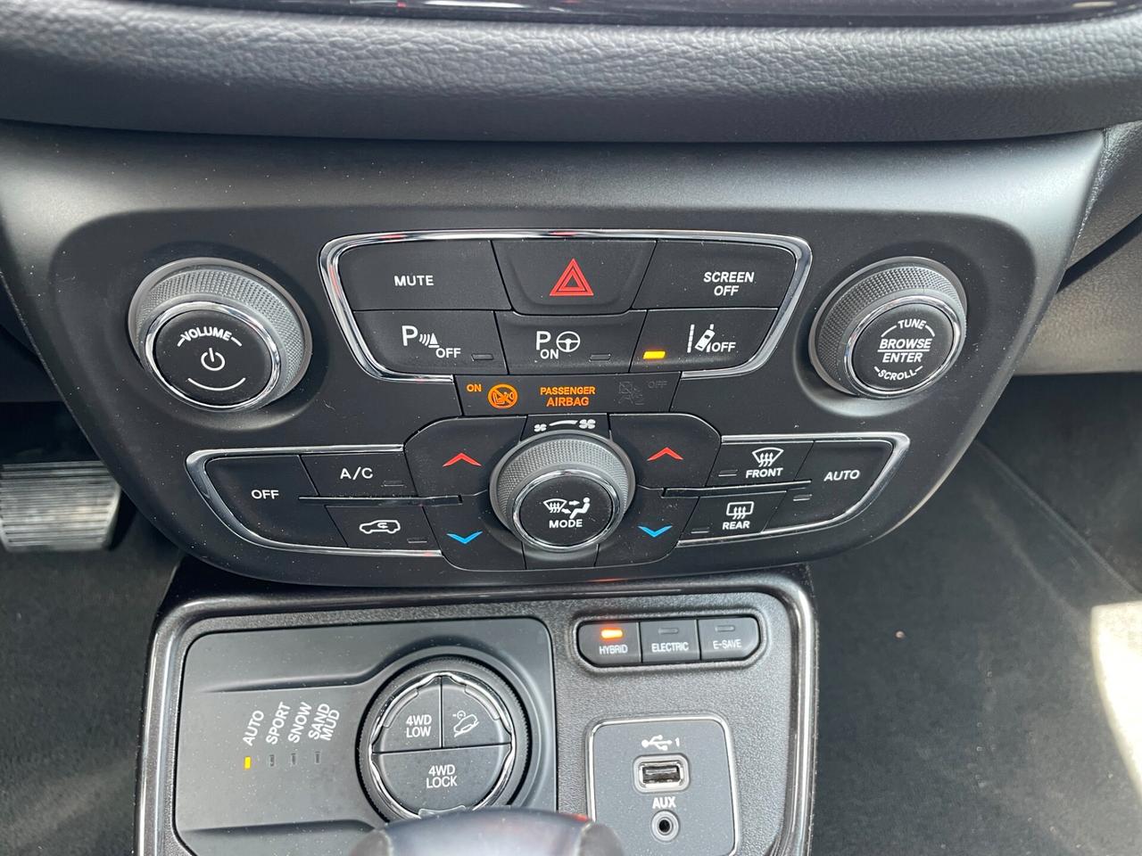 Jeep Compass 1.3 Turbo T4 190 CV PHEV AT6 4xe Business