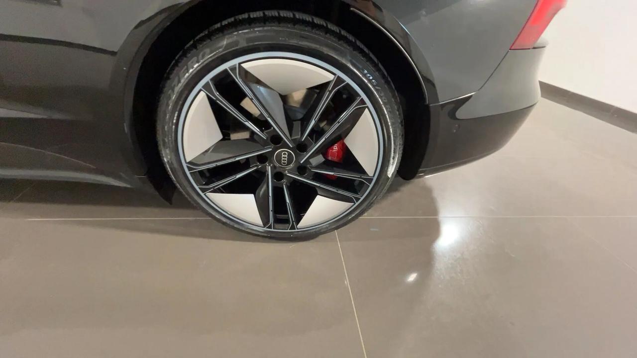Audi E-tron GT RS quattro