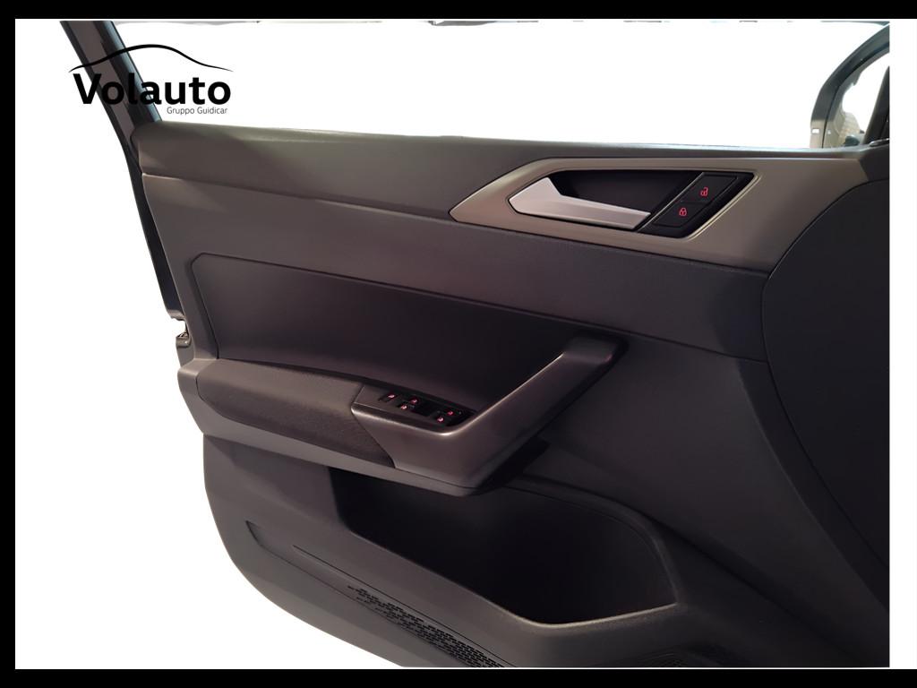 VOLKSWAGEN Polo VI 2017 - Polo 5p 1.0 tgi Comfortline 90cv my19