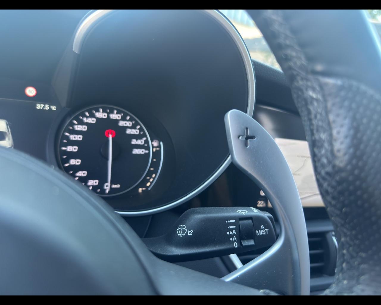 ALFA ROMEO Giulia (2016) - Giulia 2.2 Turbodiesel 160 CV AT8 Executive