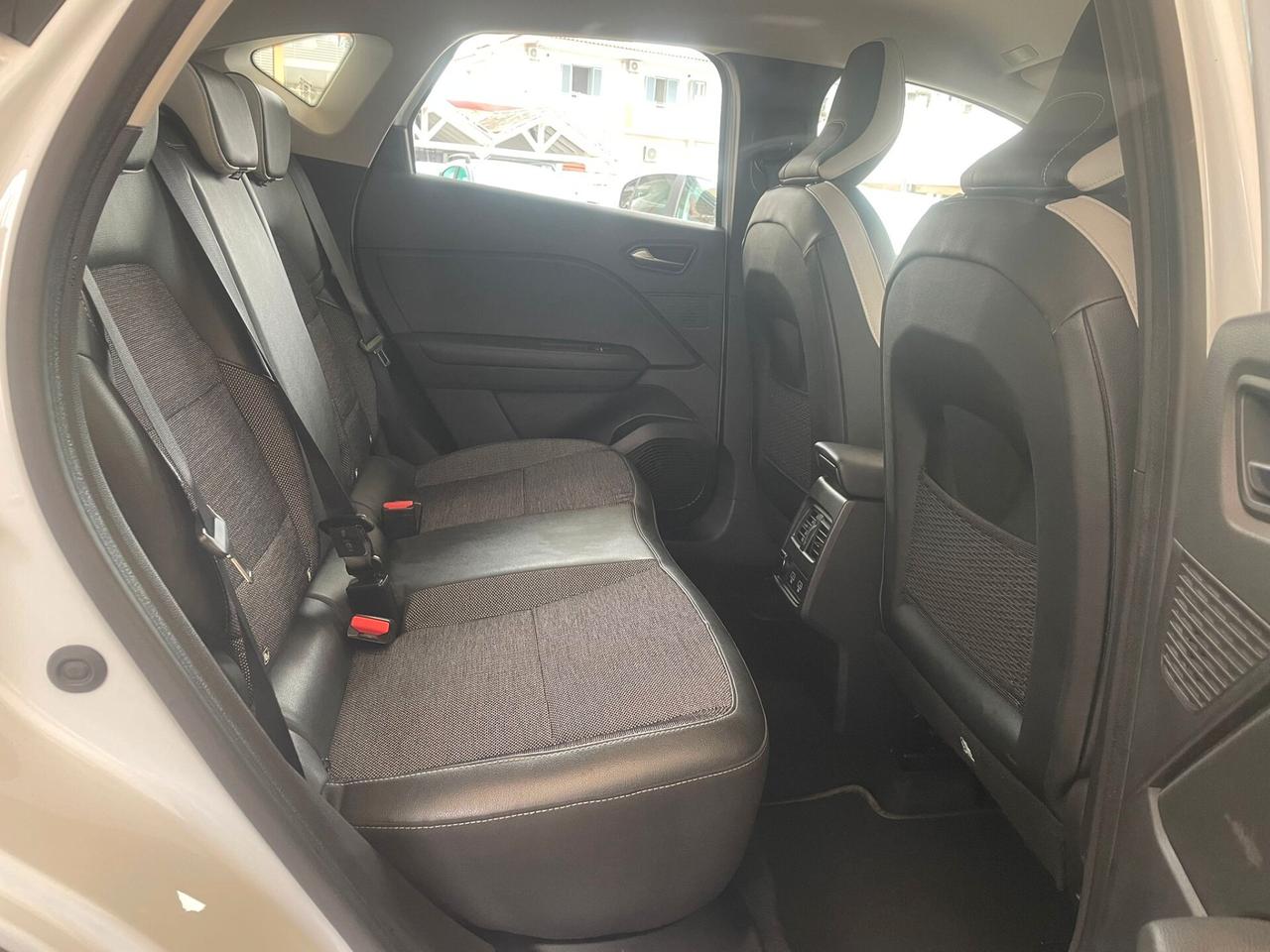 Renault Captur TCe 100 CV GPL Intens