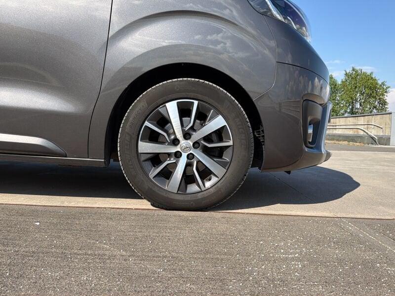 Toyota Proace Verso 2.0D 150cv S&S M/T L1 D Executive
