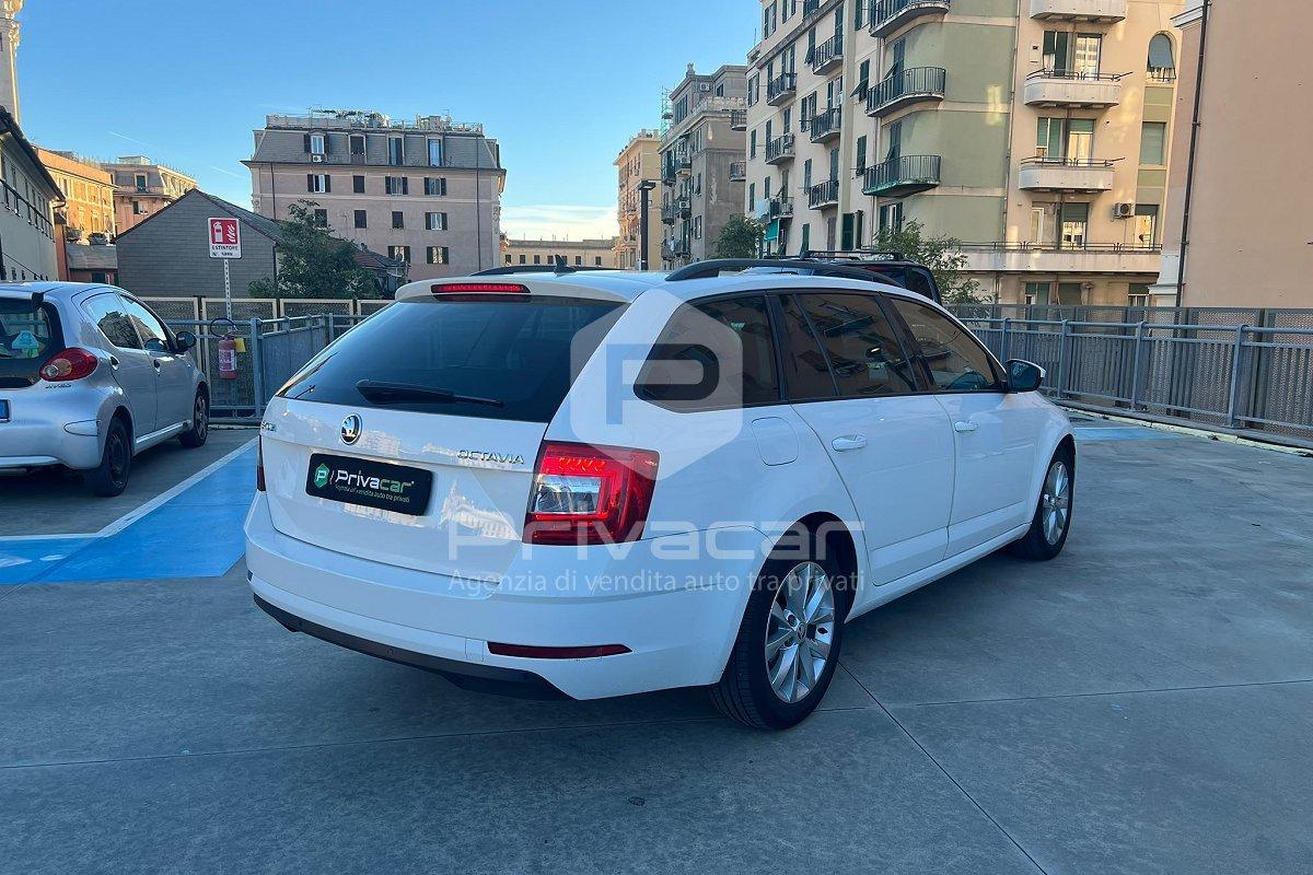SKODA Octavia 1.6 TDI SCR 115 CV Wagon 4x4 Style