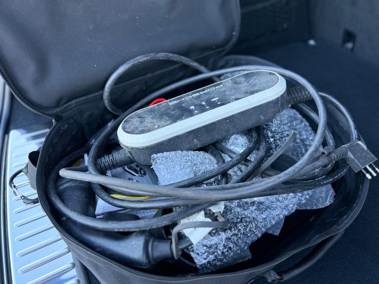 Porsche Cayenne Coupé 3.0 V6 E-Hybrid TETTO,INTERNI in PELLE CARTIER,TELECAMERA ,AAPLE CARPLAY,VIRTUAL COCKPIT