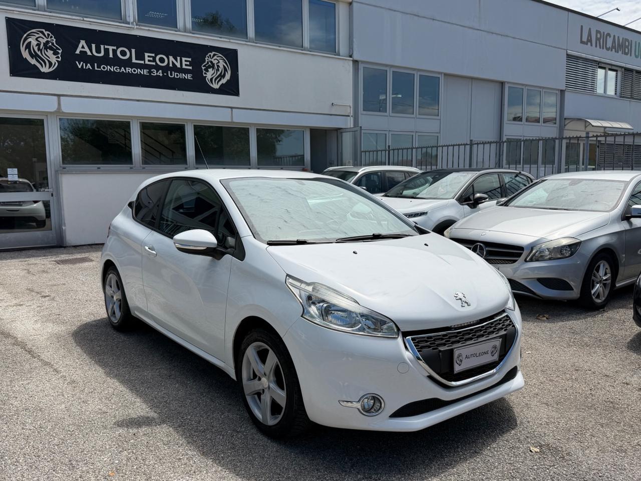 Peugeot 208 1.2 VTi 82 CV 3 porte Allure Perfetta