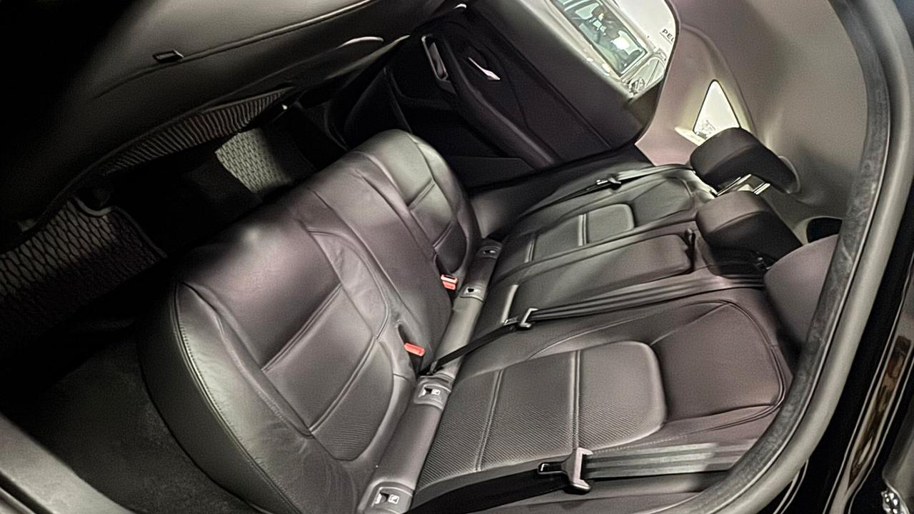 Jaguar E-Pace 2.0D 150 CV R-Dynamic S Anno 11/2021 Tagliandi tutti Fatti in Jaguar
