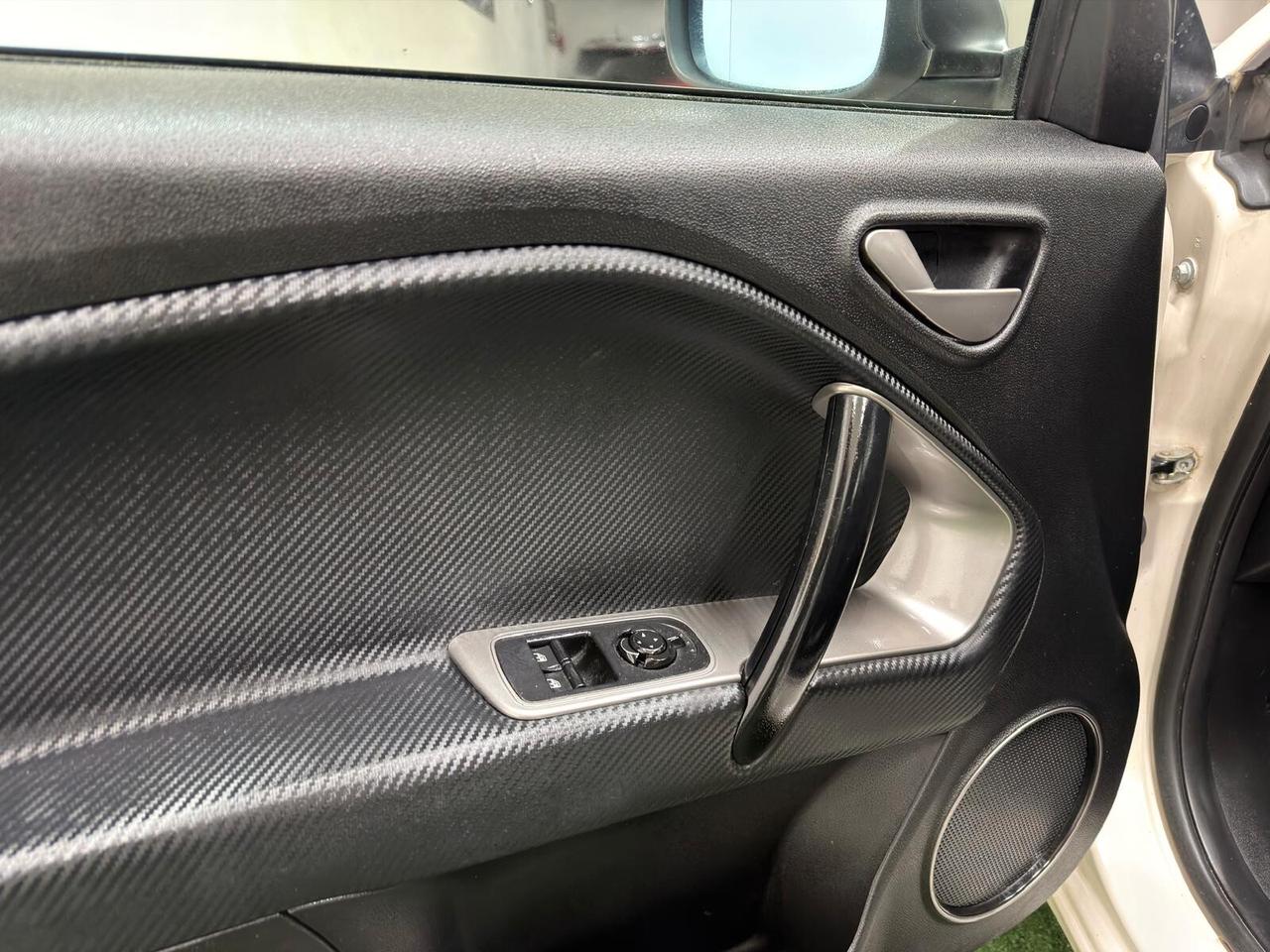 Alfa Romeo MiTo 1.4 78 CV Distinctive Sport Pack