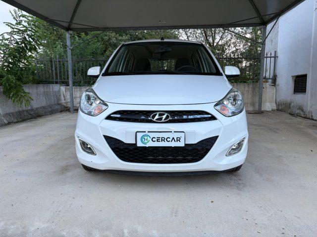 HYUNDAI i10 1.1 12V EURO 5 BENZ OK NEOP POCHISSIMI CHILOMETRI