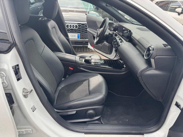 MERCEDES-BENZ CLA 180 Automatic Shooting Brake Sport
