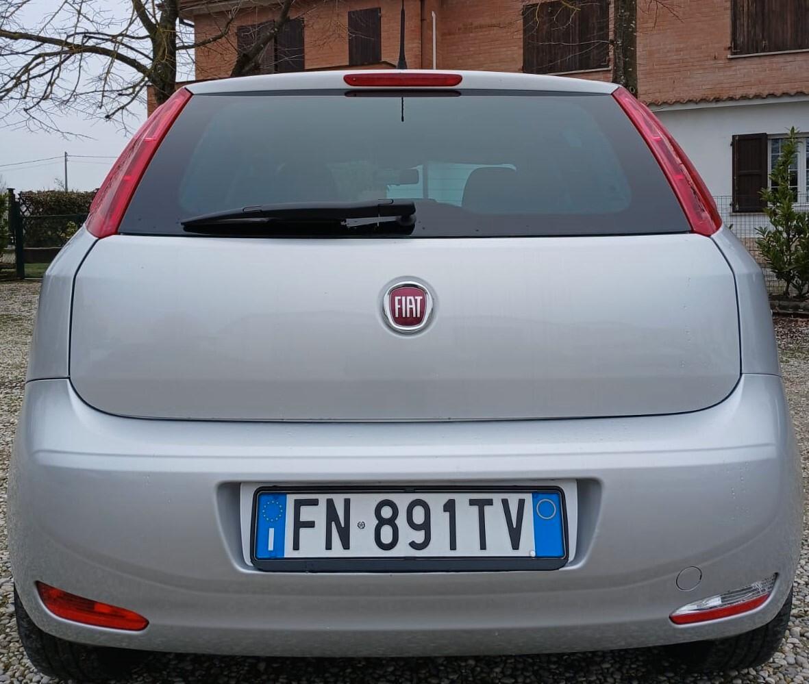 Fiat Punto 1.3 MJT II S&S 95 CV 5 porte Street Euro 6