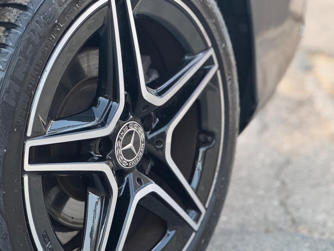 MECEDES CLA 200D PREMIUM AMG FULL SOLO 60.000 KM