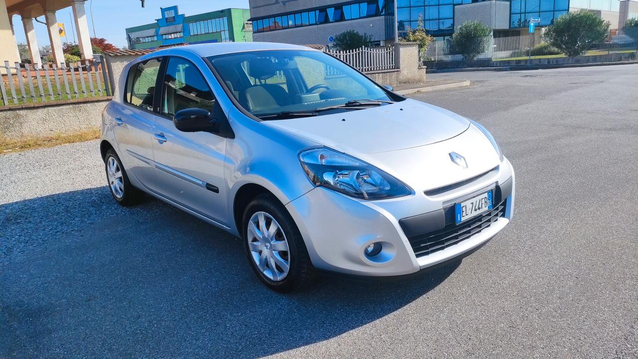 Renault Clio 1.2 16V 5 porte NEOPATENTATI - 2012