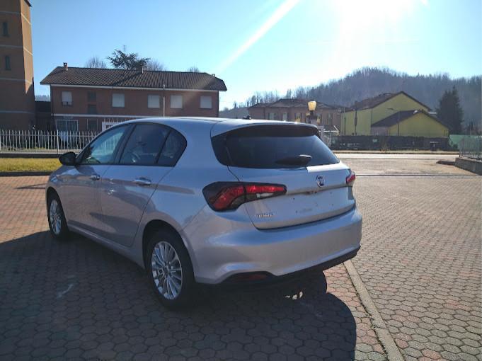 Fiat Tipo 1.0 5 porte City Life KMØ Senza vincoli di finanziamento