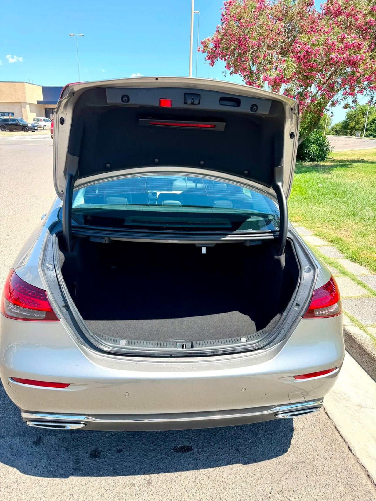 Mercedes E 220 Diesel- IVA Esposta- Anche Permuta