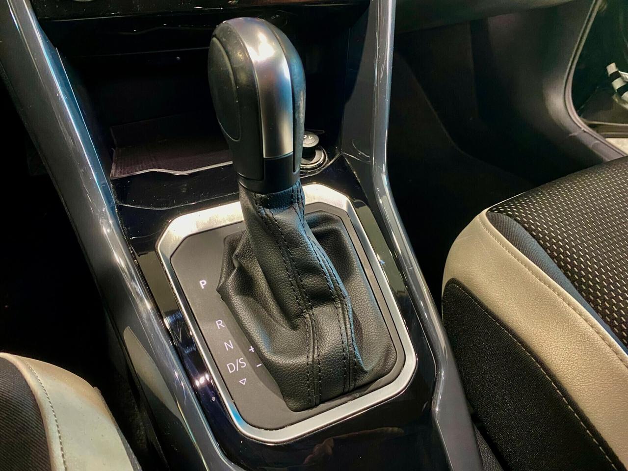 Volkswagen T-Roc 2.0 TDI SCR 150 CV DSG Advanced -12/2019