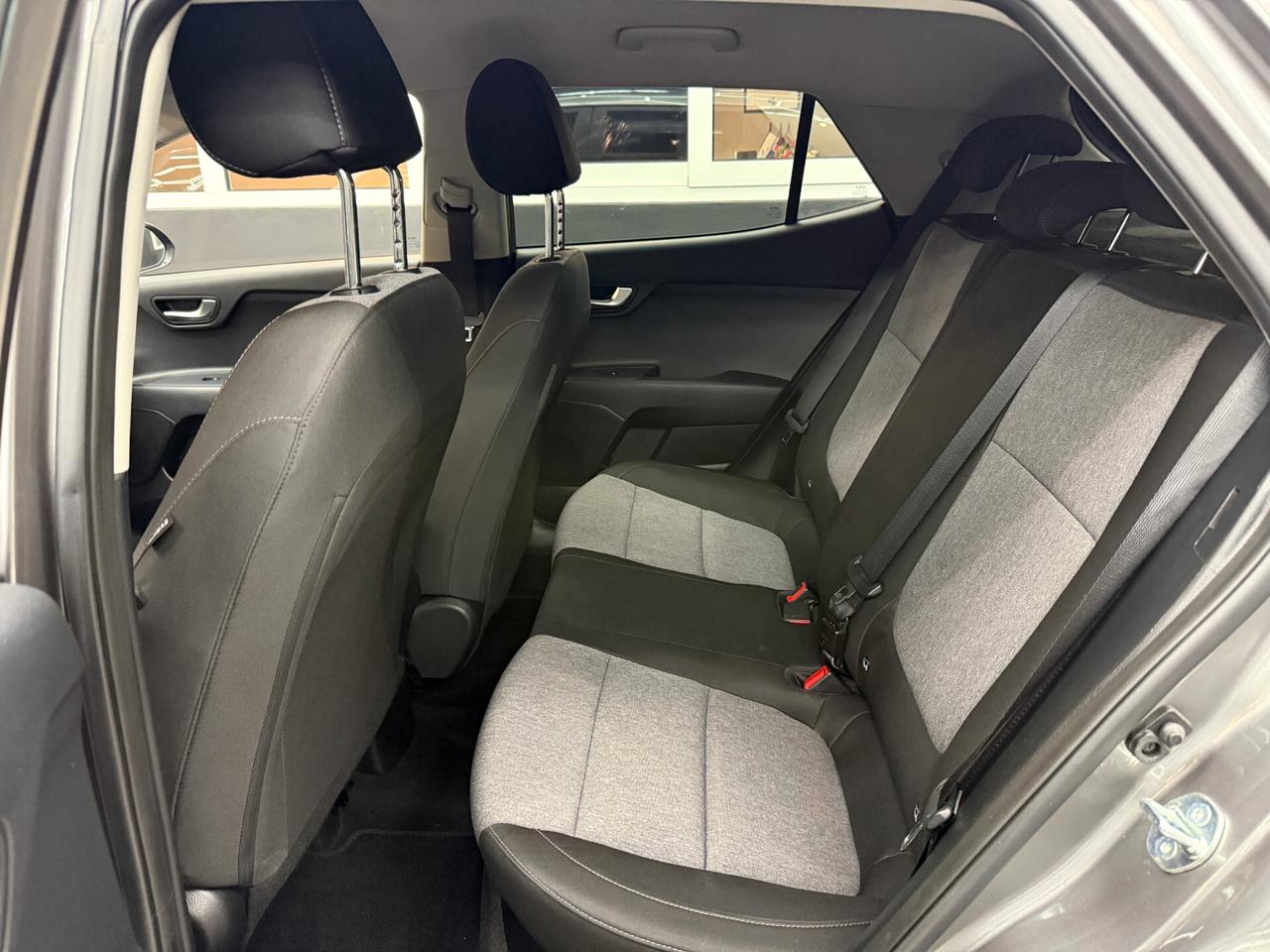 KIA STONIC 1.2 MPI 79CV STYLE Special Edition