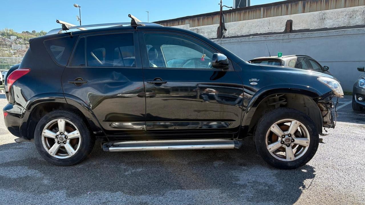 Toyota RAV 4 2.2 Diesel