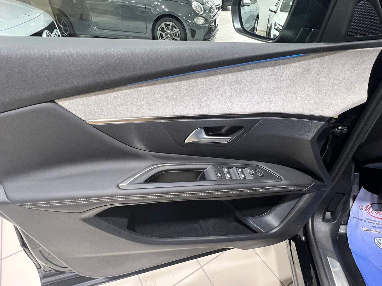Peugeot 3008 PURE TECH TURBO 130 S&S GT
