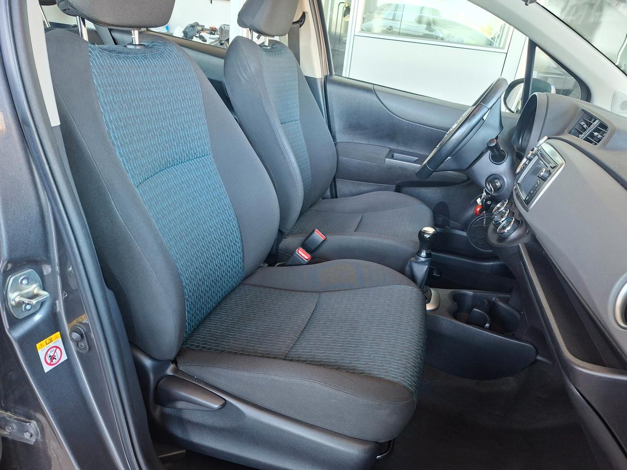 Toyota Yaris 1.0 5 porte Active