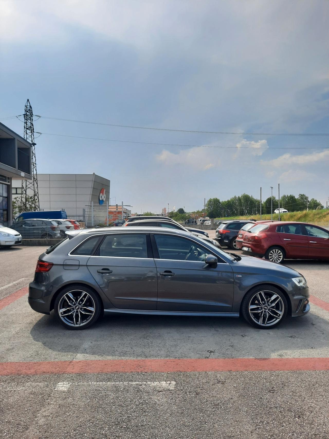 Audi A3 SPB 2.0 TDI 150 CV S-LINE diesel S tronic Ambition
