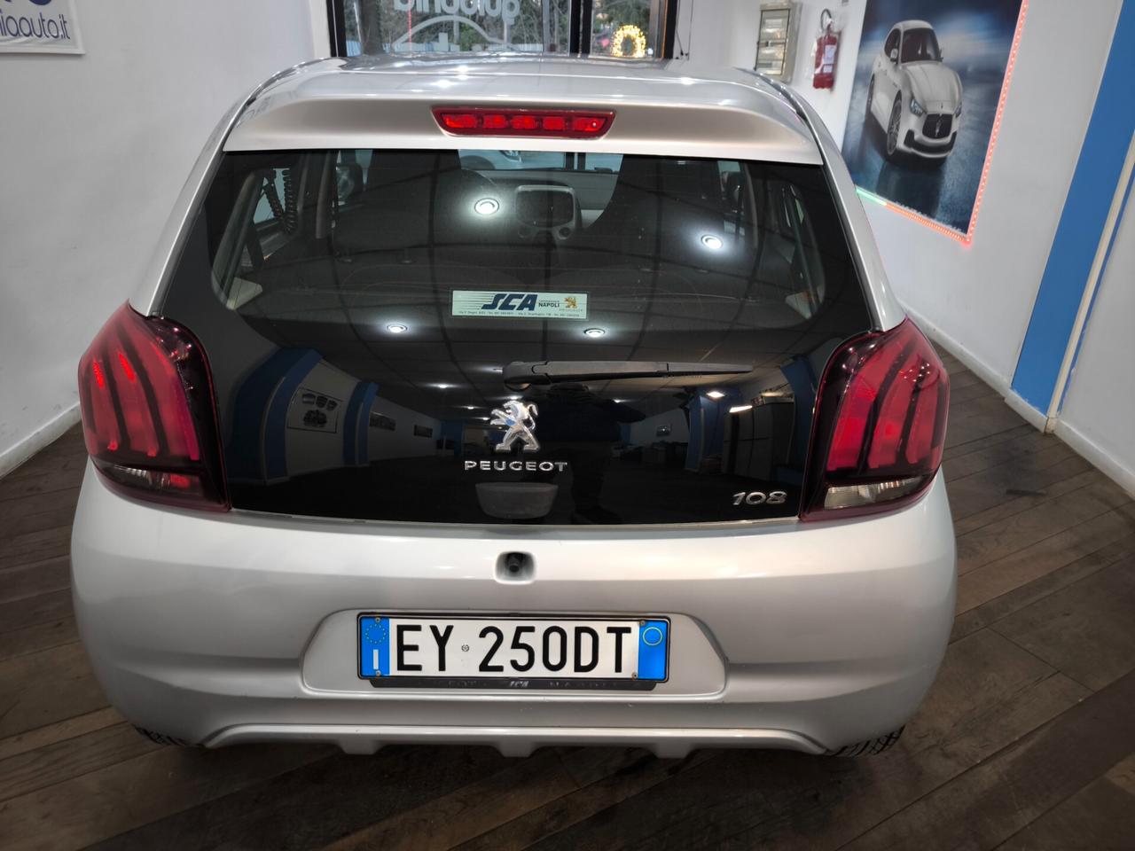Peugeot 108 VTi 68 5 porte Active AUTOMATICA