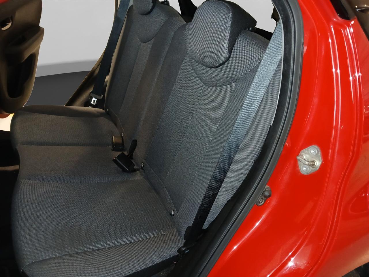 Toyota Aygo Connect 1.0 VVT-i 72 CV 5 porte x-play