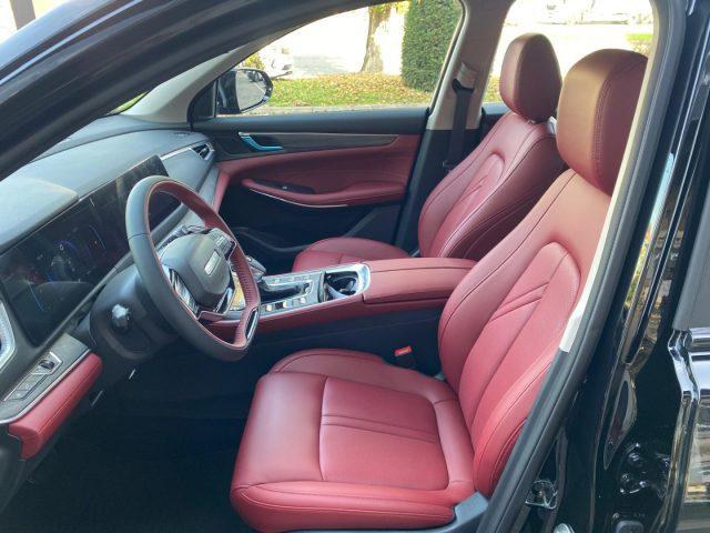 DFSK Glory 600 Glory 600 1.5 177cv AT 7 posti Interni Pelle rossa