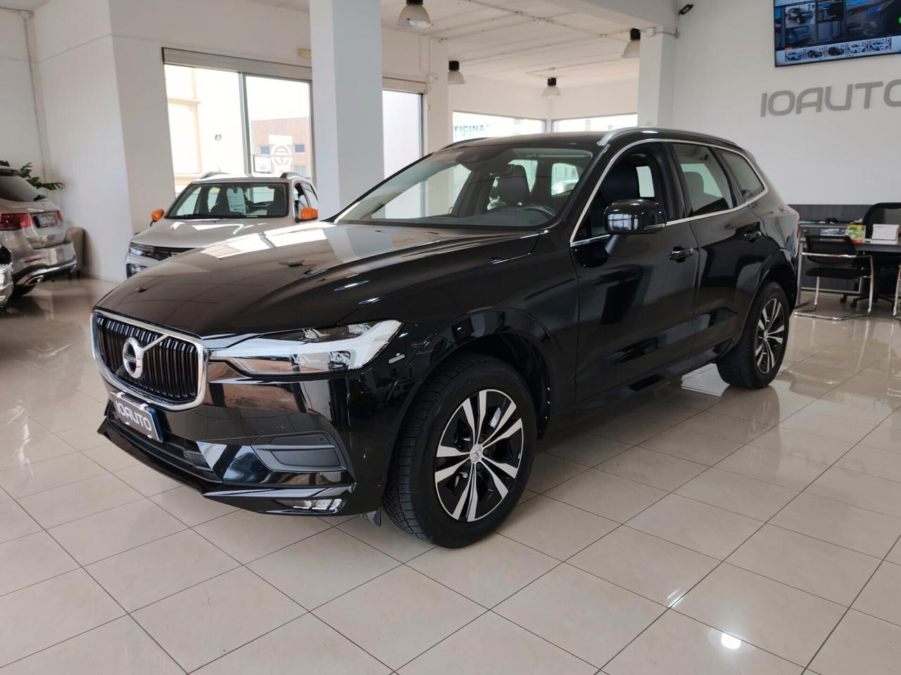 Volvo XC60 B5 (Diesel) 197cv Momentum Pro AWD Auto 2021