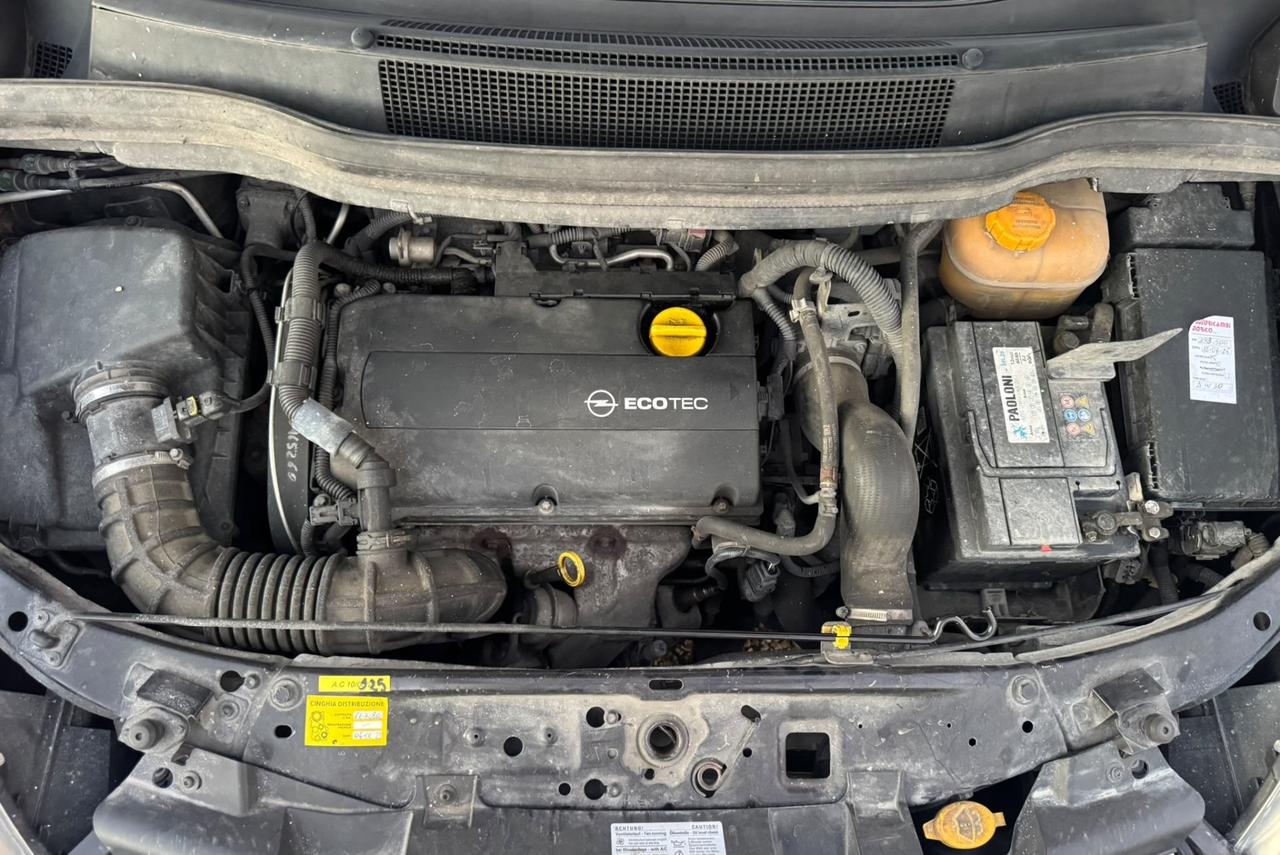 Opel Zafira 1.6 16V ecoM 150CV Turbo Cosmo
