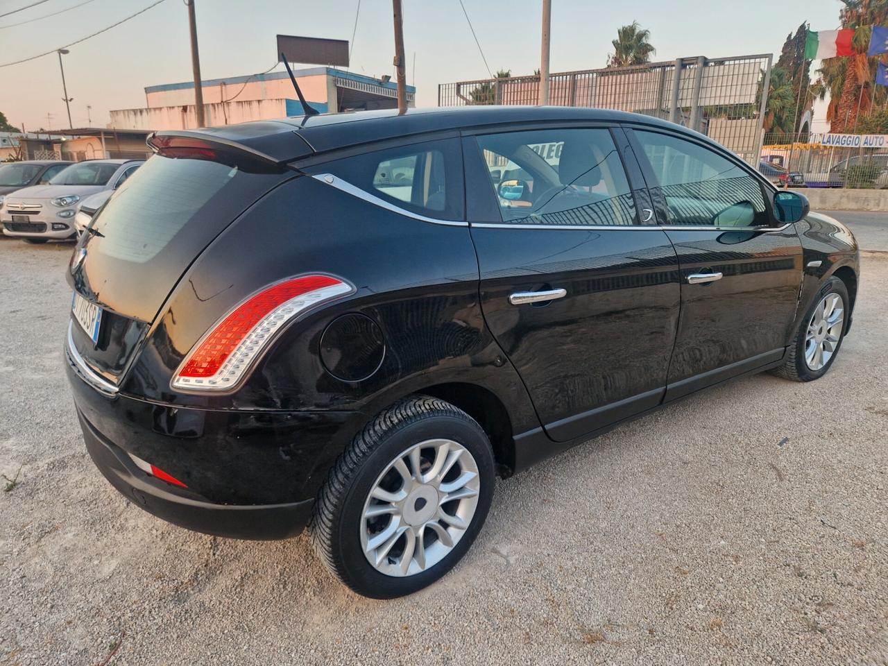 Lancia Delta 1.6 MJT DPF Platino - 2009