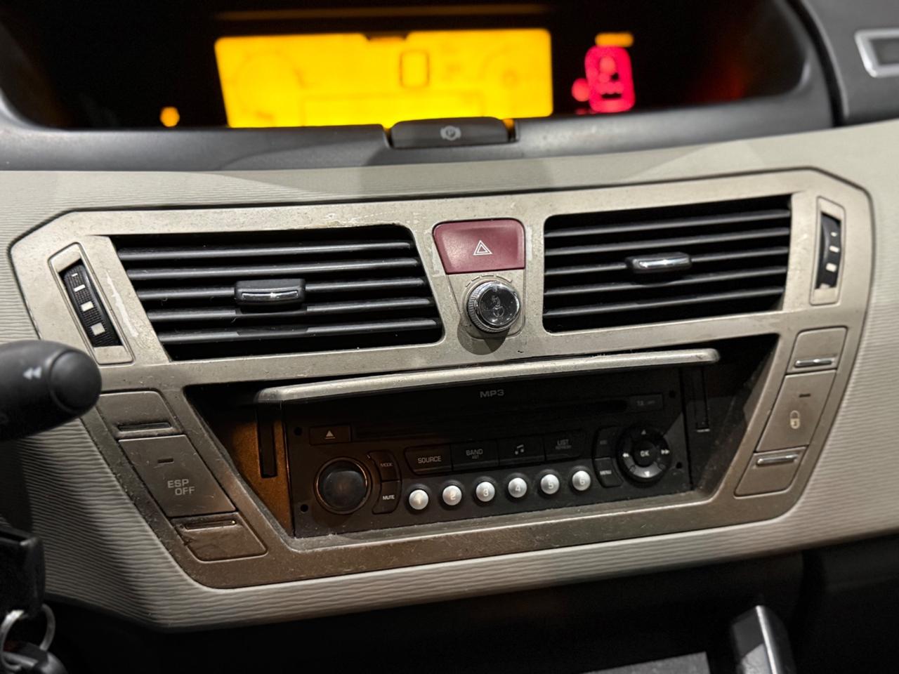 Citroen C4 Picasso 1.6 HDI ELEGANCE Per Neopatentati