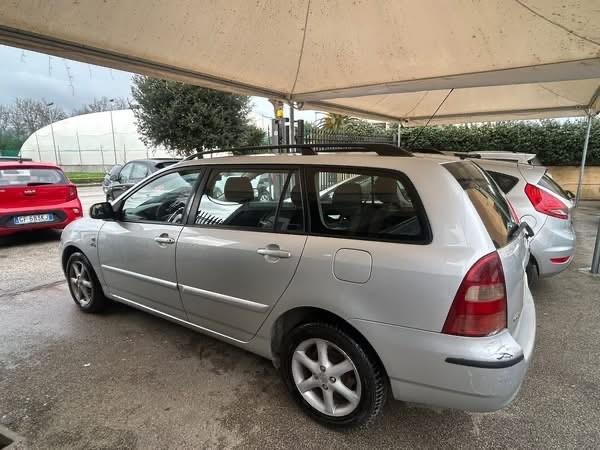 Toyota Corolla 2.0 tdi D-4D Station Wagon