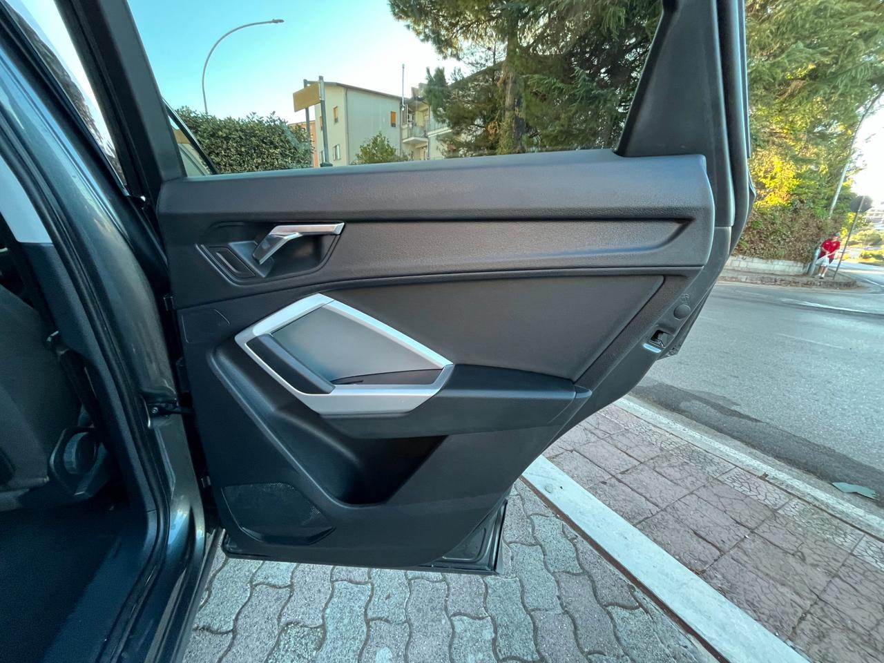 Audi Q3 SPB 35 TDI