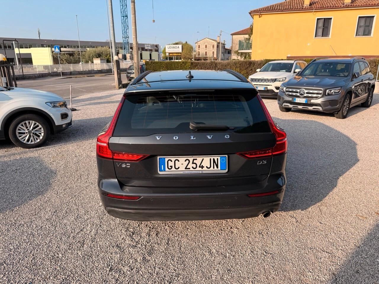 Volvo V60 2.0 d3 150 cv Business Geartronic