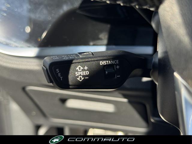 AUDI Q3 40 TFSI quattro S tronic S line edition