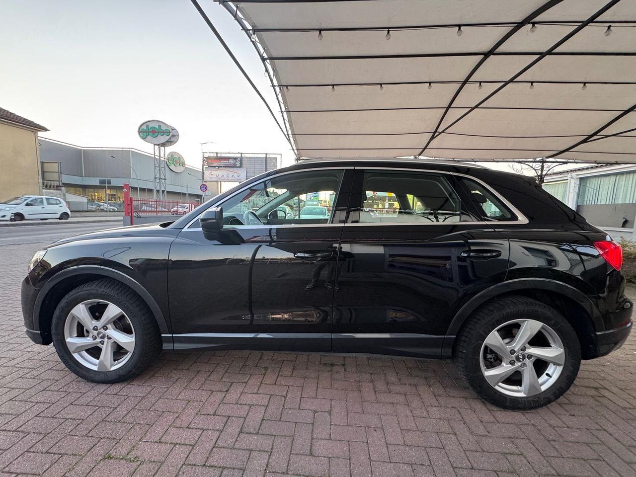 Audi Q3 Business Advanced 2.0 35 TDI  #10142