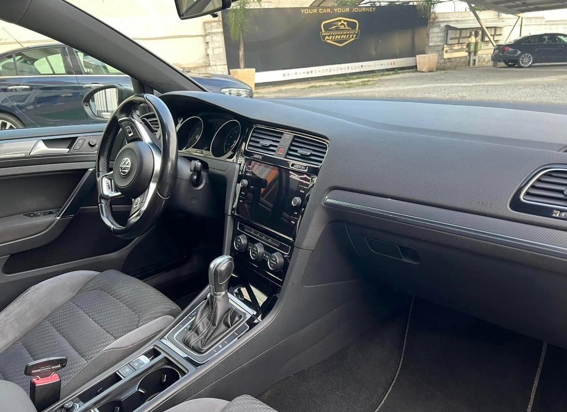 Volkswagen Golf 2.0 TDI DSG 5p. Highline BlueMotion Technology