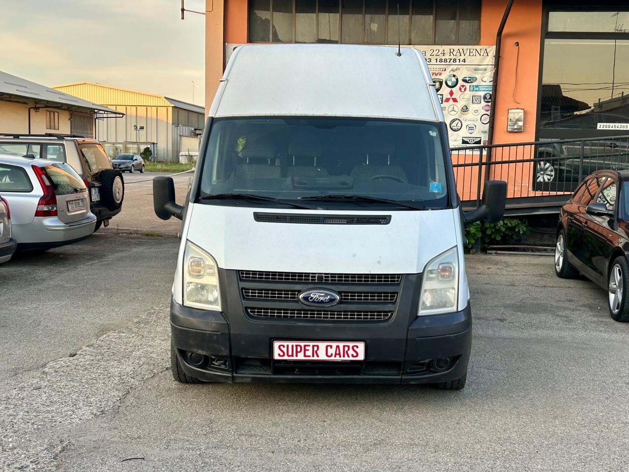 FORD TRANSIT 2.2CDTI 110CV FURGONE MEDIO-ALTOEURO5