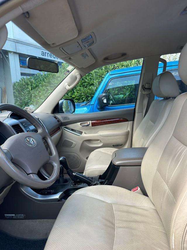 TOYOTA Land Cruiser 3.0 D-4D 16V cat 5 porte Sol 7 posti automatico
