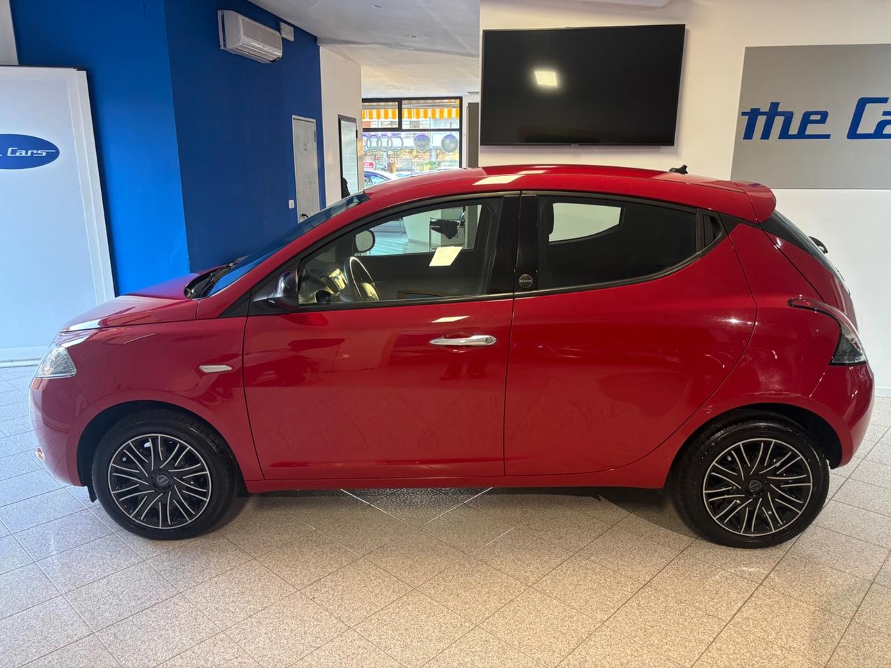Lancia Ypsilon 1.2 69 CV 5 porte GPL Ecochic Gold