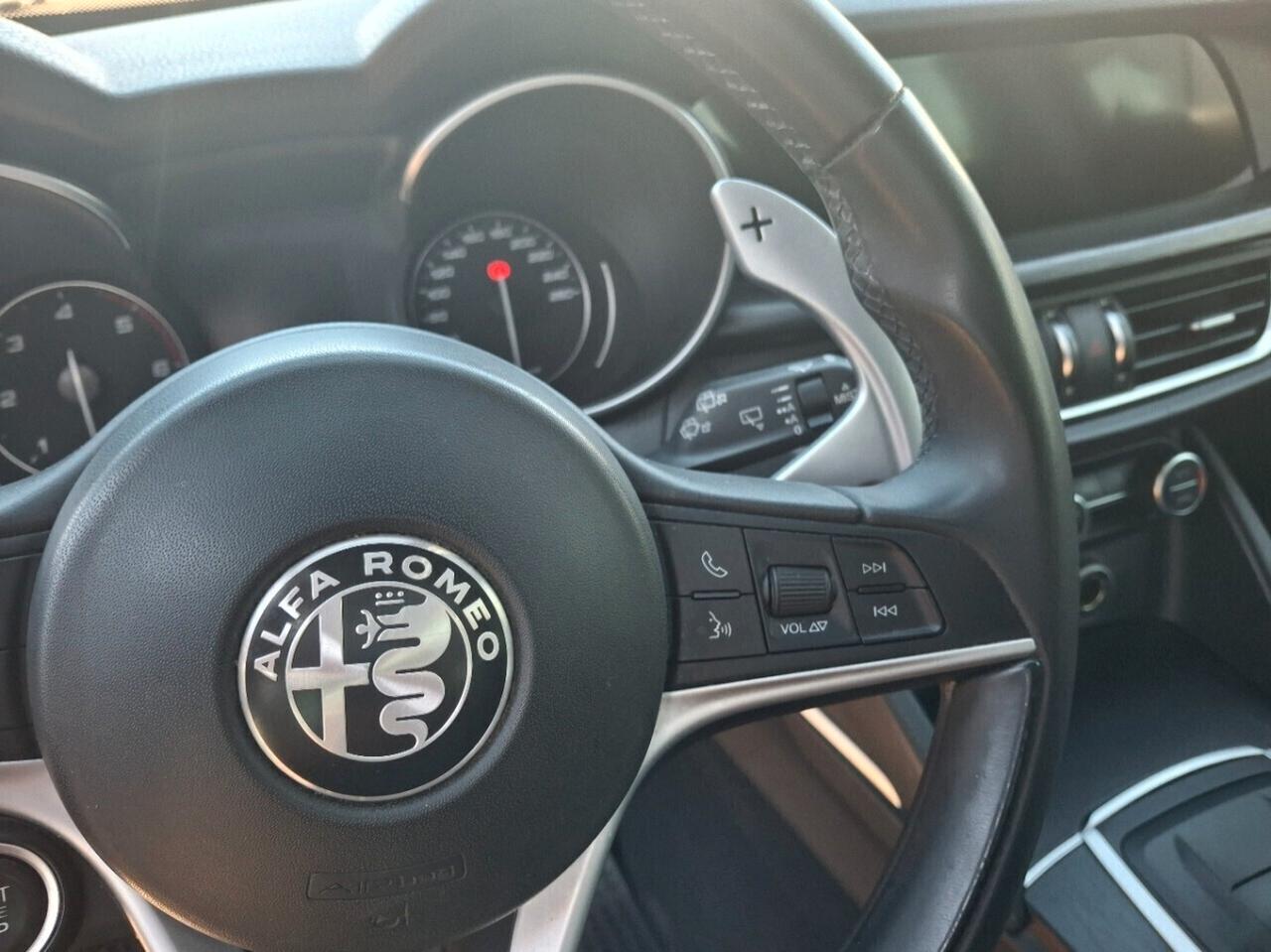 Alfa Romeo Stelvio 2.2 Turbodiesel 190 CV AT8 Q4 B-Tech