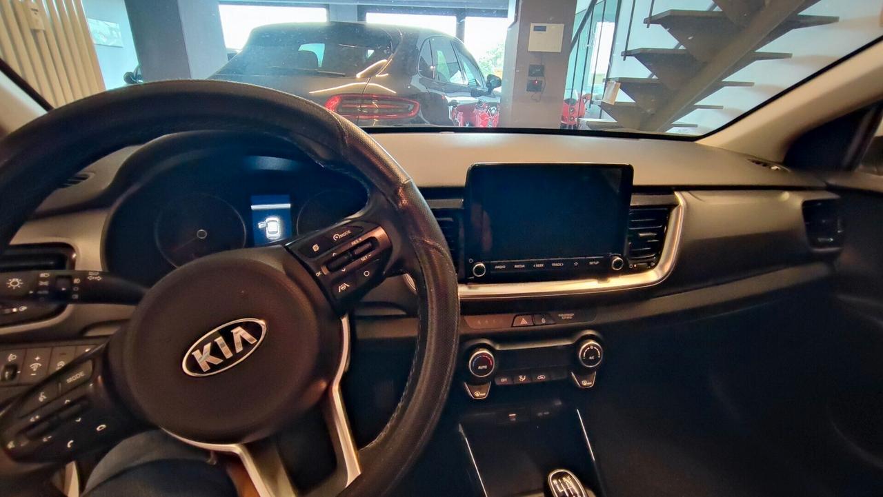 Kia Stonic 1.0 T-GDi 100 CV MHEV iMT GT Line